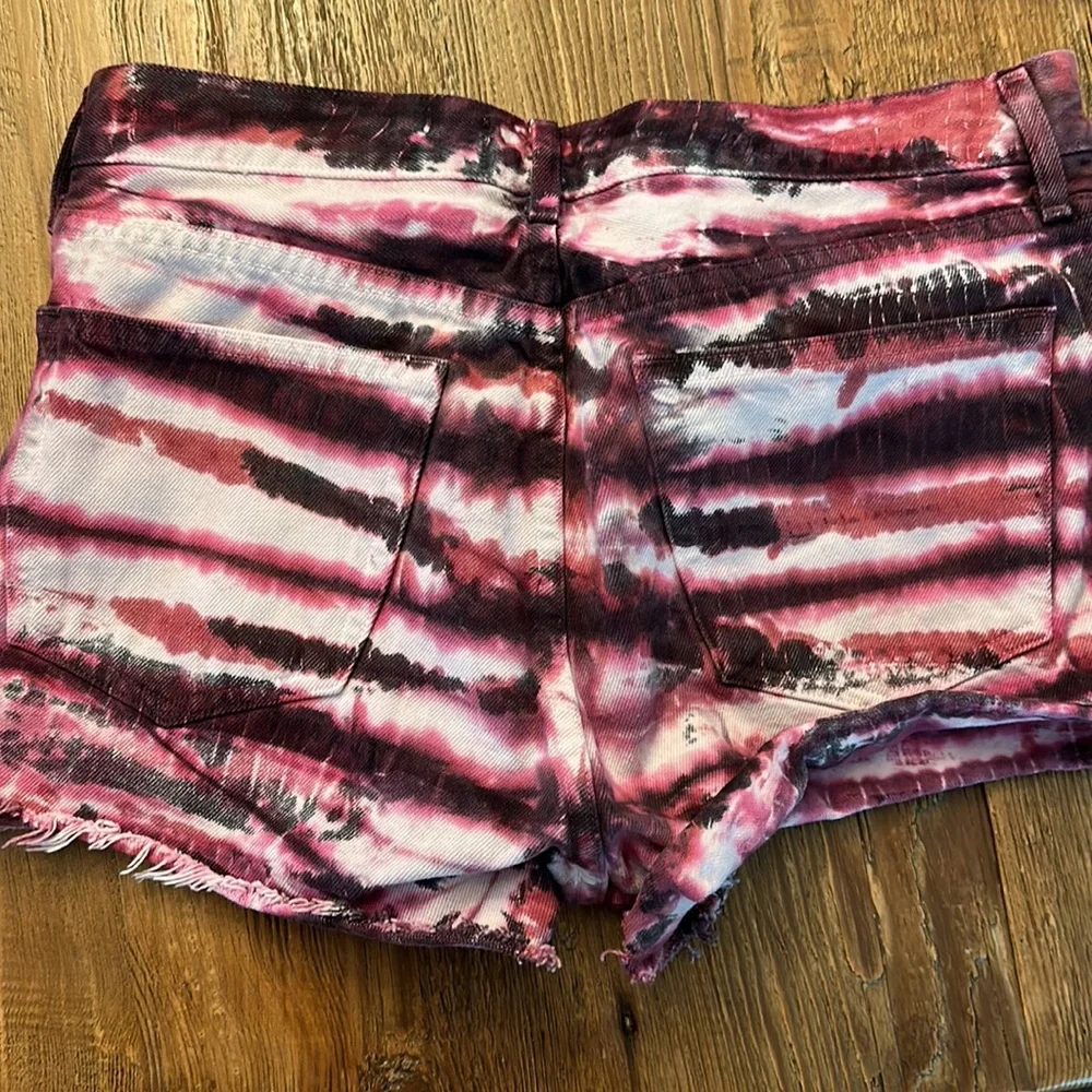 Agolde tie dye denim shorts - Picture 3 of 5